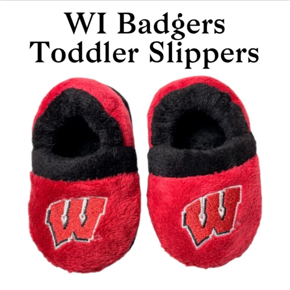 NWOT Wisconsin Badgers Toddler Slippers Size Small (5-6)